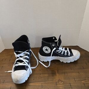Womens Converse Chuck Taylor All Star Hi Lugged Sneaker